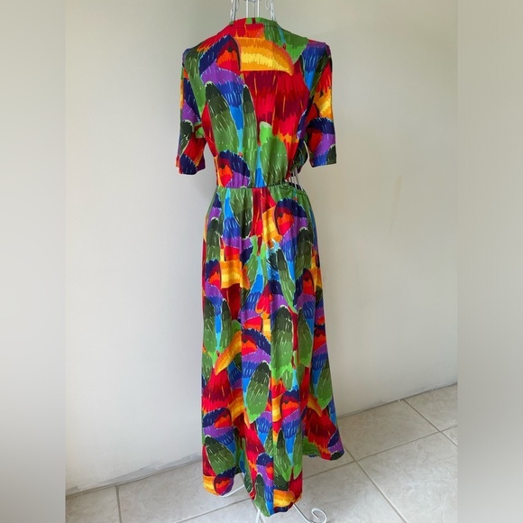 NWT Farm Rio Short-Sleeve Cutout t-shirt Midi Dress multicolor crew neck SZ XS - Picture 4 of 12